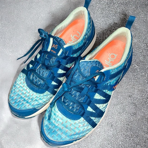 Ryka Hydro Sport Running Sneaker - Picture 4 of 7